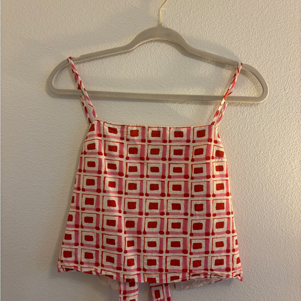Red and White Geometric Patterned Tank Top